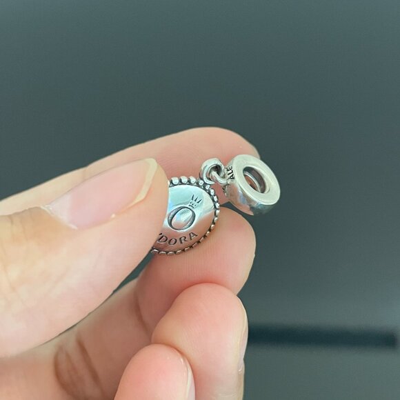 Pandora Philadelphia Eagles Charm Exclusive Charm - Picture 2 of 8